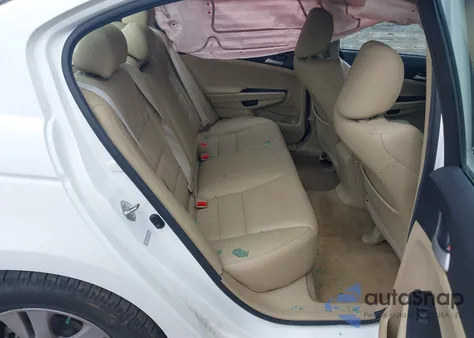 2011 Honda Accord 2.4 Se z USA, uszkodzony, nr VIN 1HGCP2F68BA132339